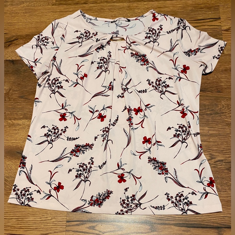 ⚠️CLEARANCE Liz Claiborne Light Pink Floral Business Casual Blouse Women’s Small
